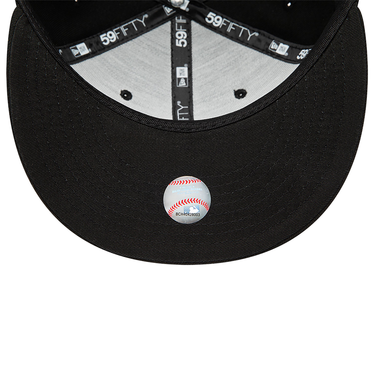 Chicago White Sox MLB Black on Black 59FIFTY Fitted Cap