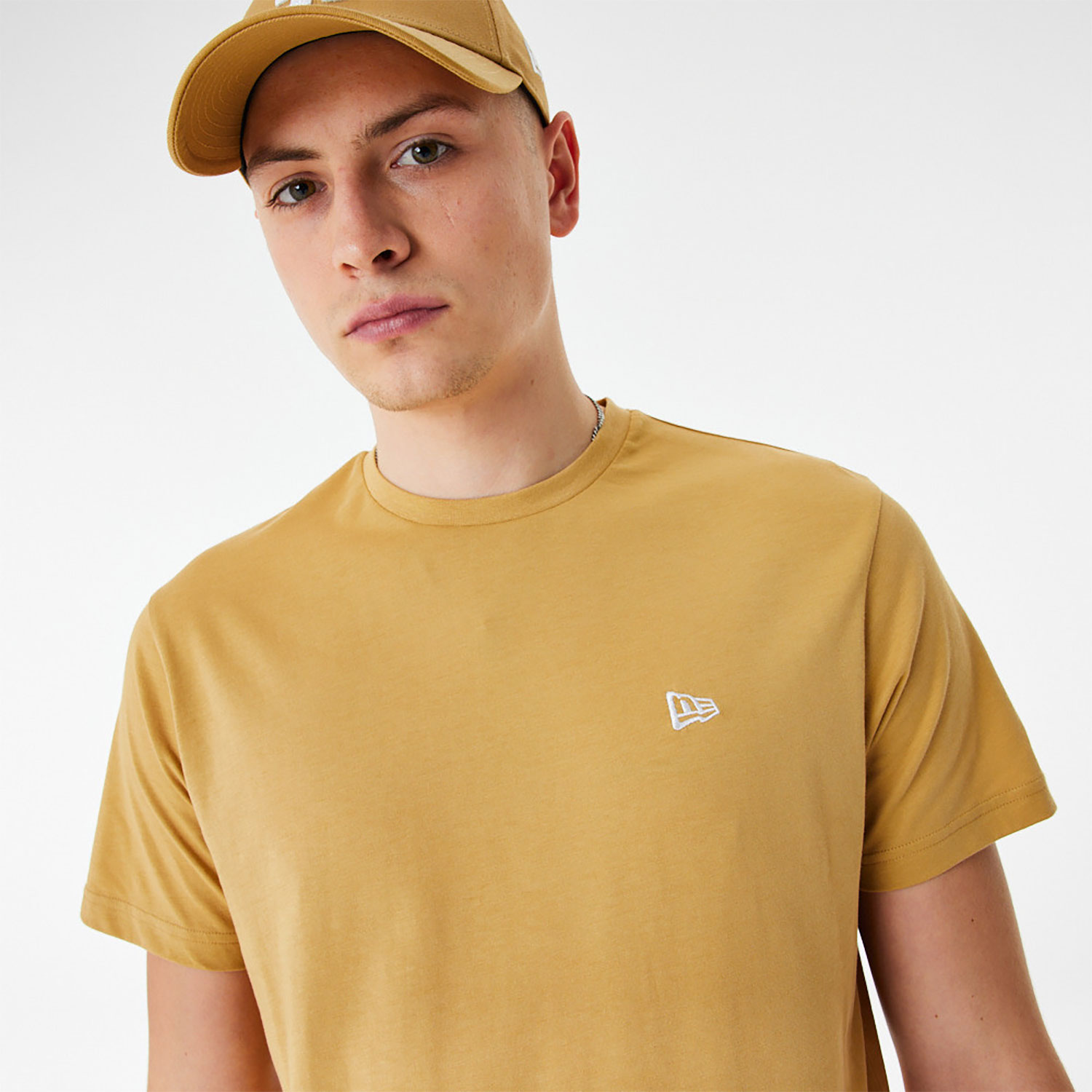 New Era Essentials Flag Brown T-Shirt