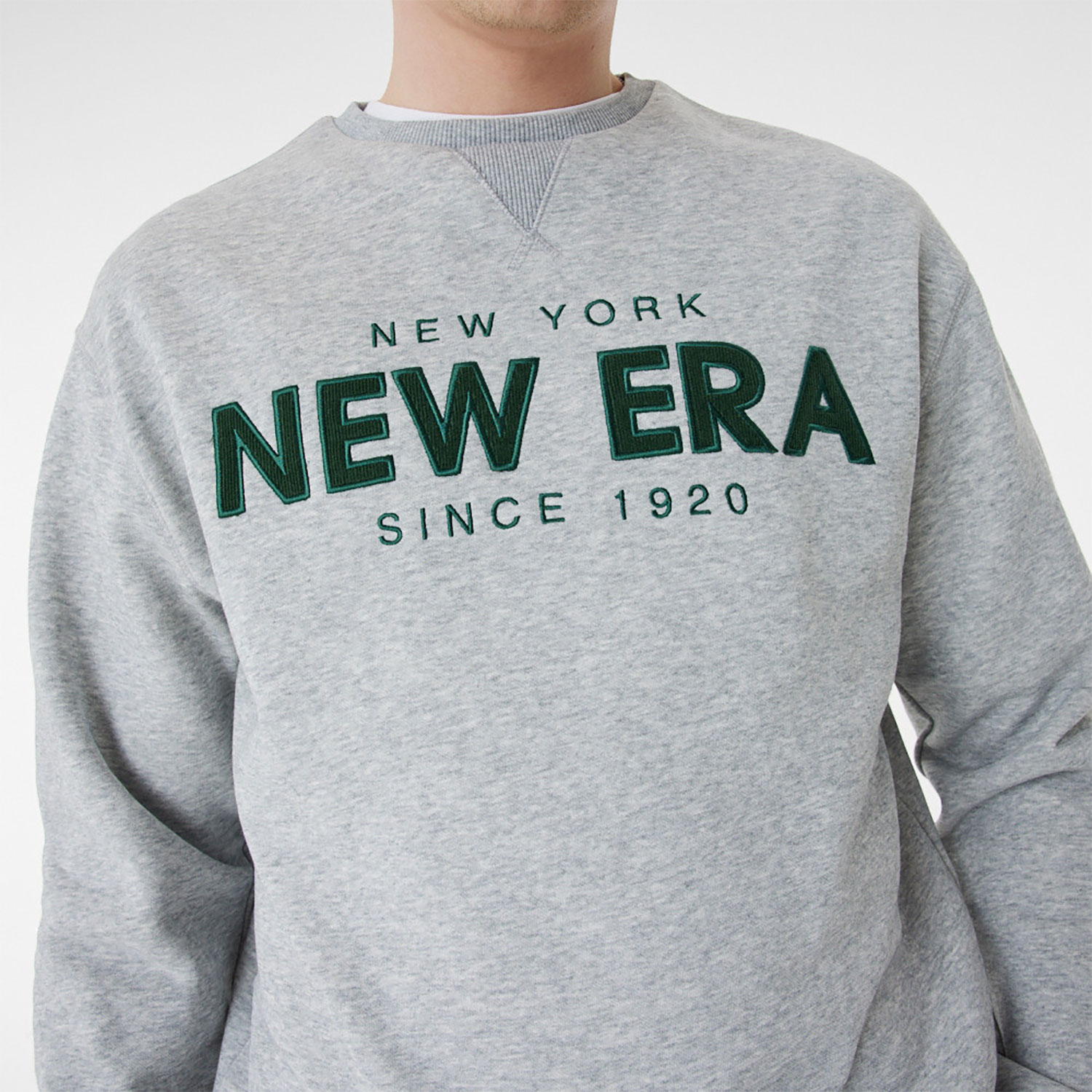 New Era Heritage Grey Crew Neck Sweatshirt