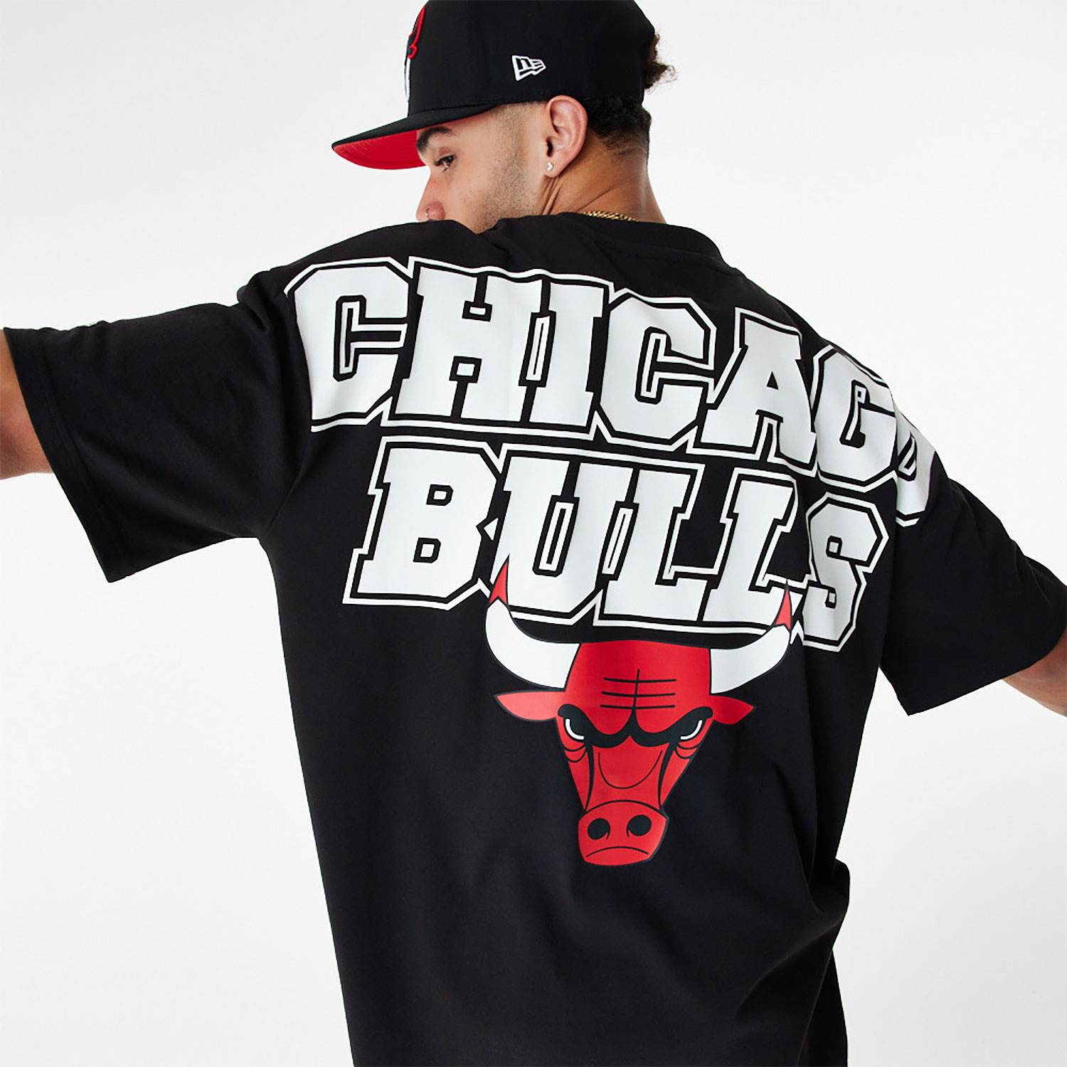 Chicago Bulls NBA Large Graphic Black Oversized T-Shirt