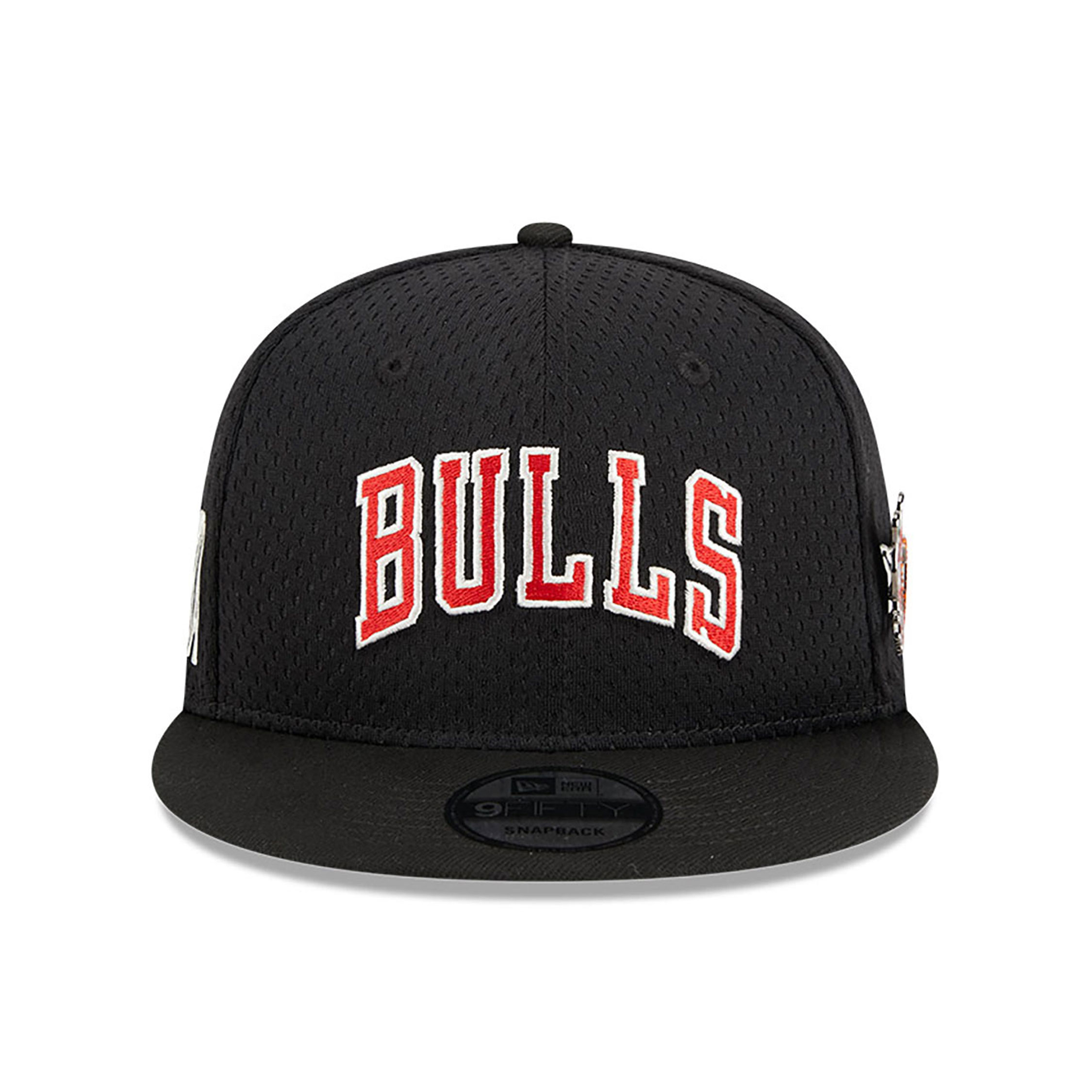 Chicago Bulls Post-Up Pin Black 9FIFTY Snapback Cap