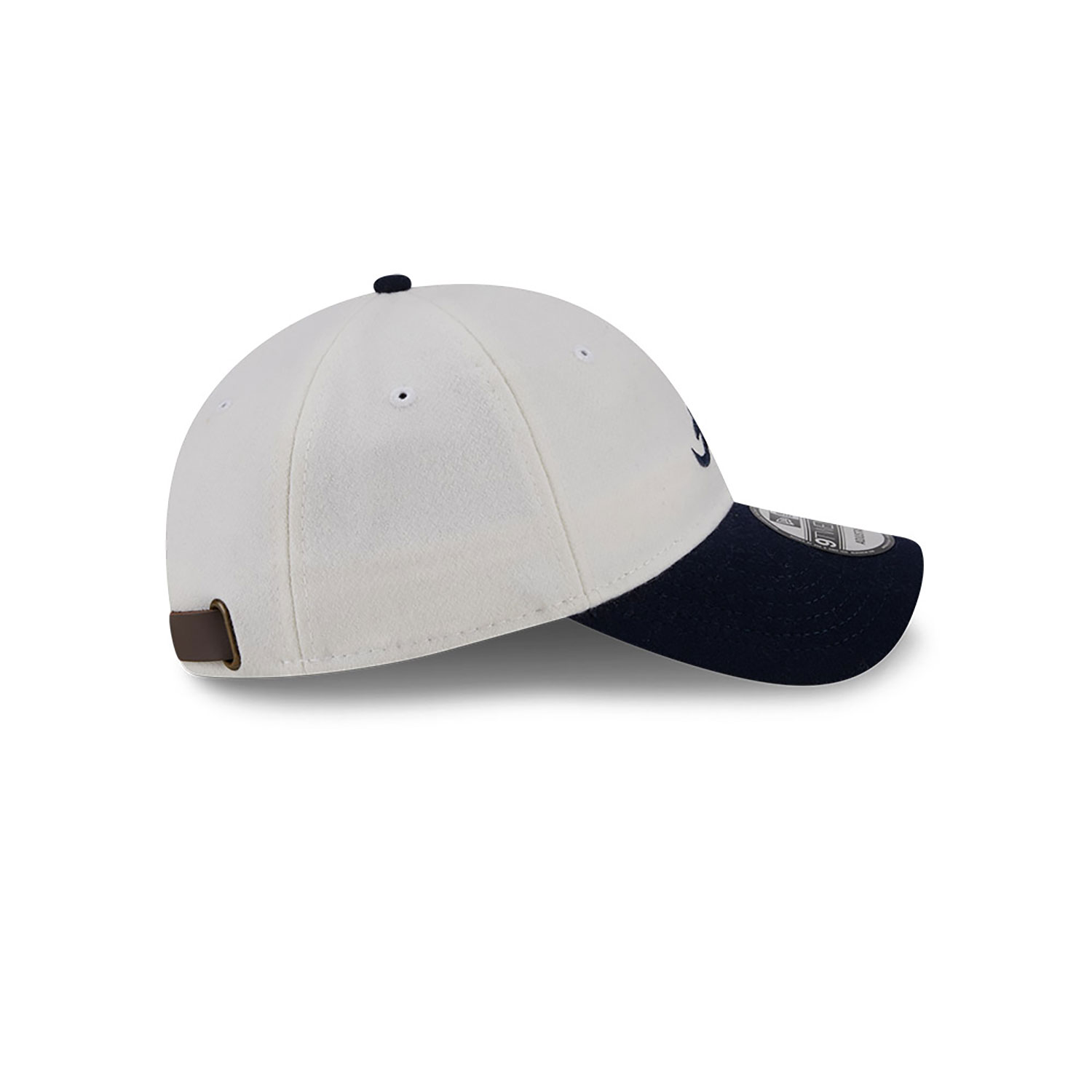 Atlanta Braves Leather Strap Chrome White 9TWENTY Adjustable Cap