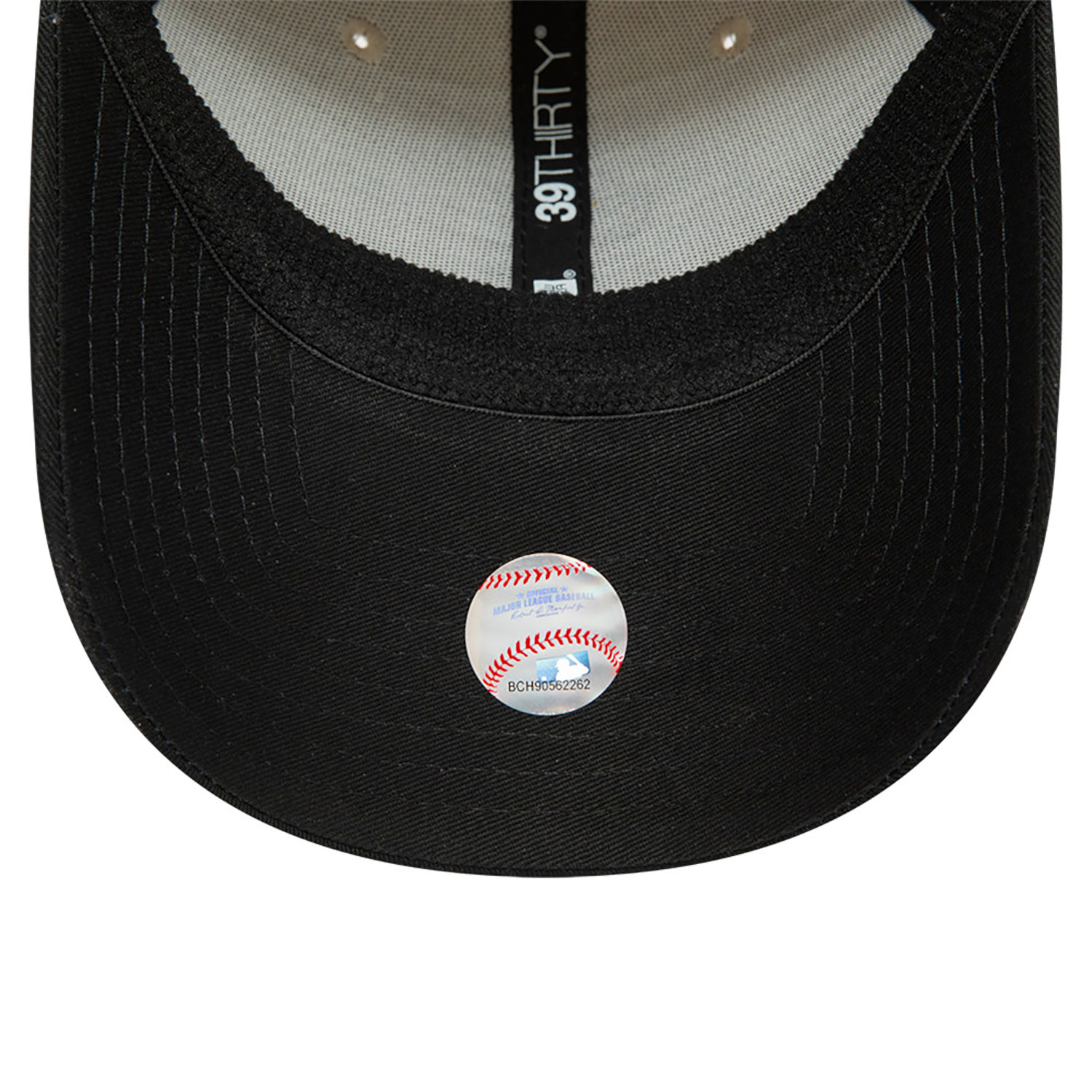 Chicago White Sox MLB Contrast Crown Light Beige 39THIRTY Stretch Fit Cap