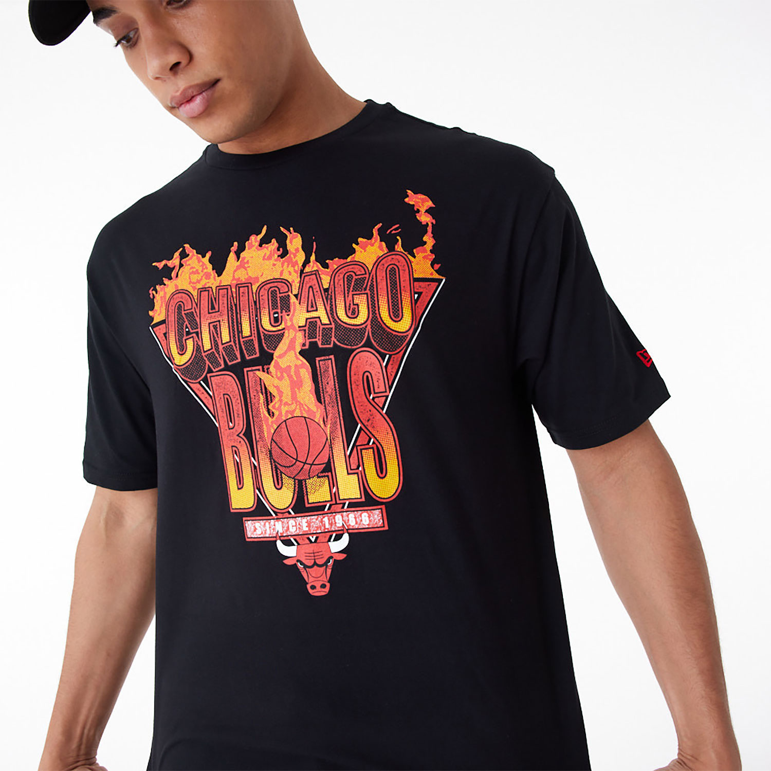 Chicago Bulls NBA Flame Graphic Black Oversized T-Shirt