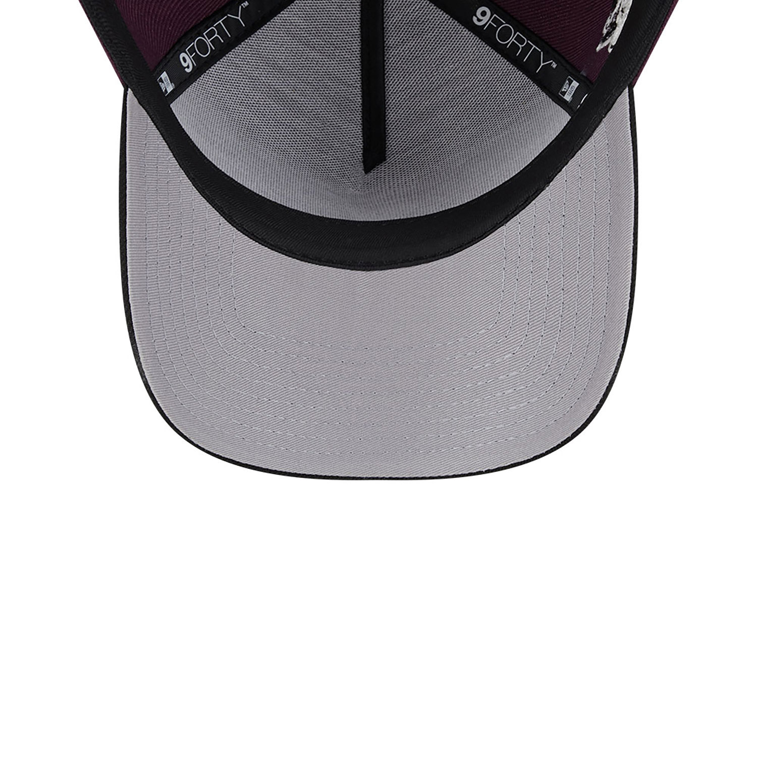 New York Yankees Two-Tone Dark Purple 9FORTY A-Frame Adjustable Cap
