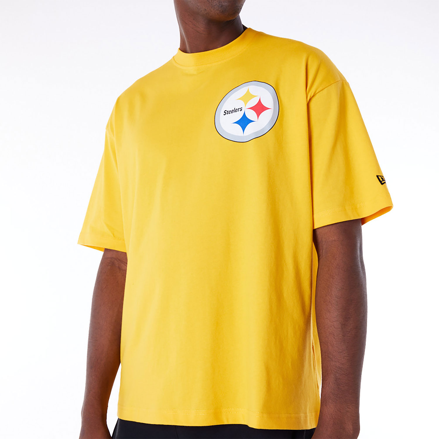 Pittsburgh Steelers Oversized Logo Essential Yellow T-Shirt