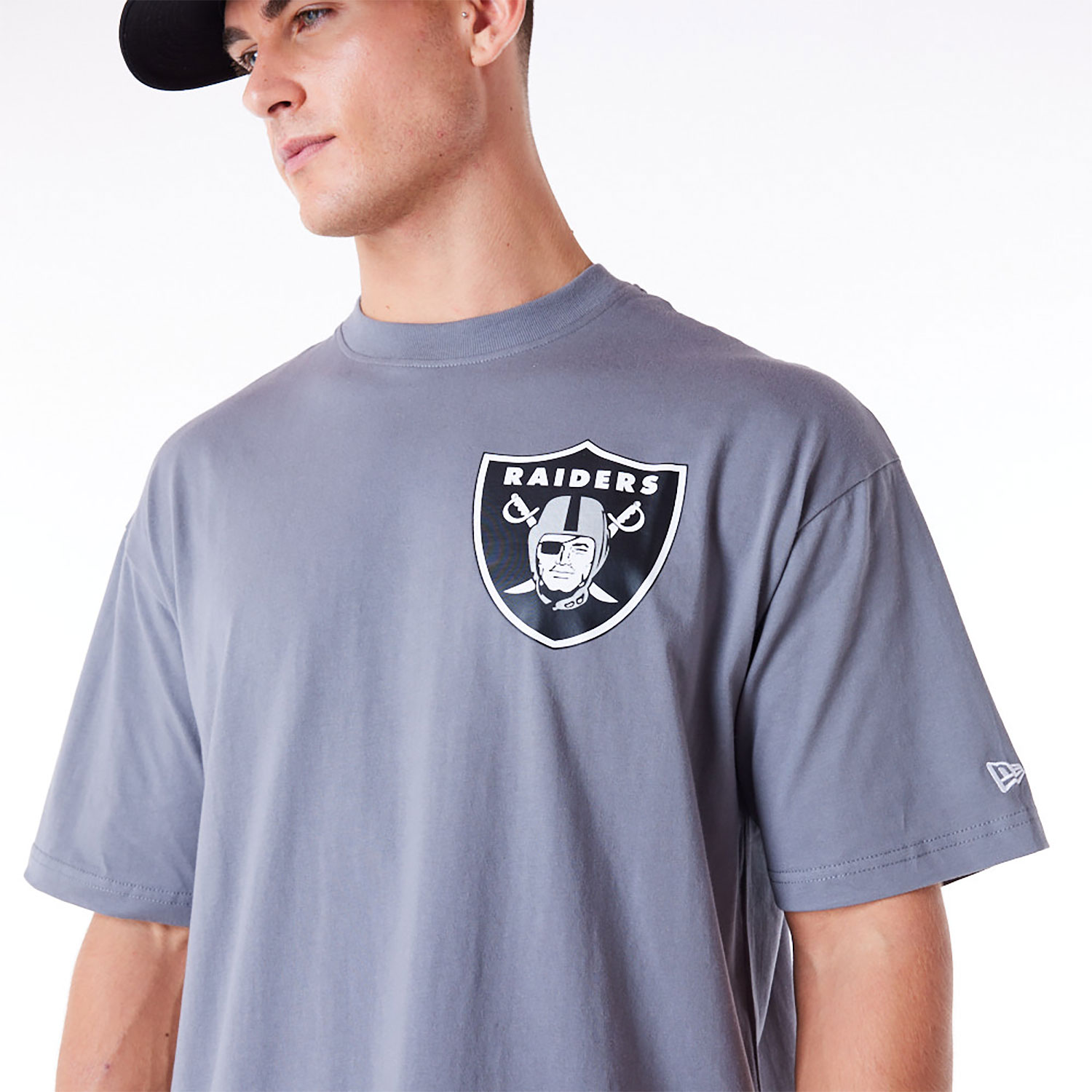 Las Vegas Raiders Oversized Logo Essential Dark Grey T-Shirt