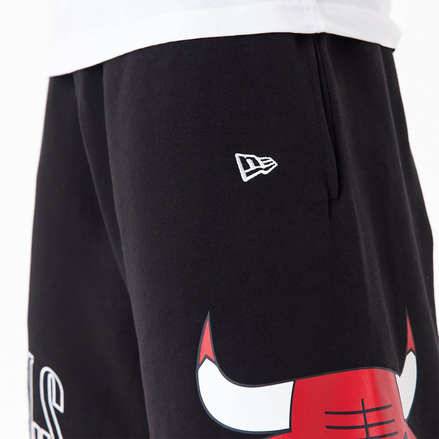 Chicago Bulls NBA Arch Graphic Black Shorts