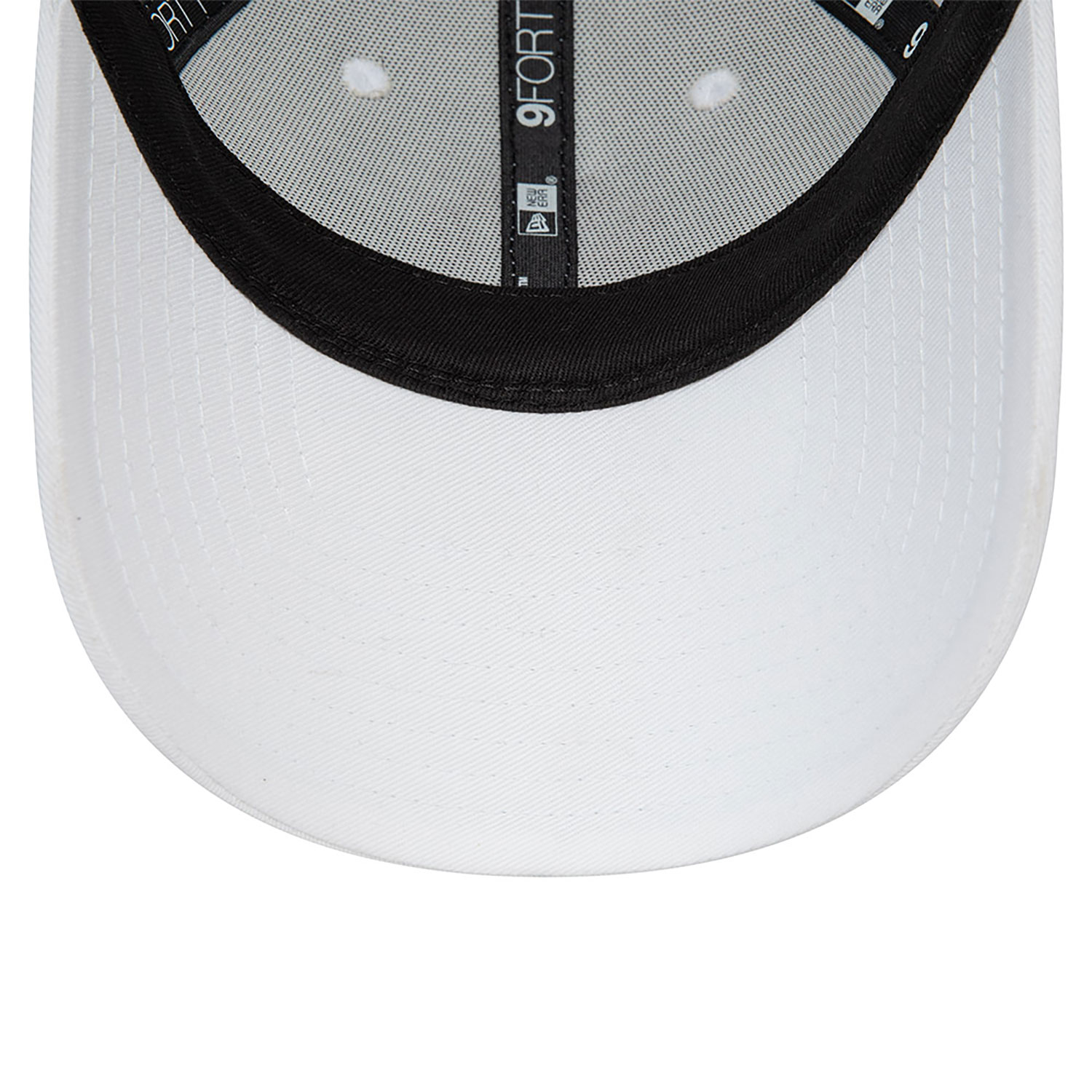 New York Yankees Womens Metallic Logo White 9FORTY Adjustable Cap