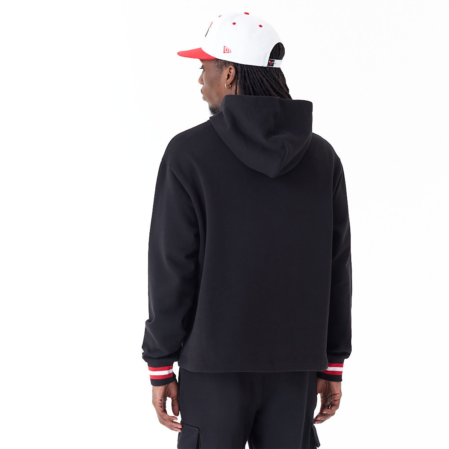 Chicago Bulls NBA Arch Graphic Black Oversized Pullover Hoodie