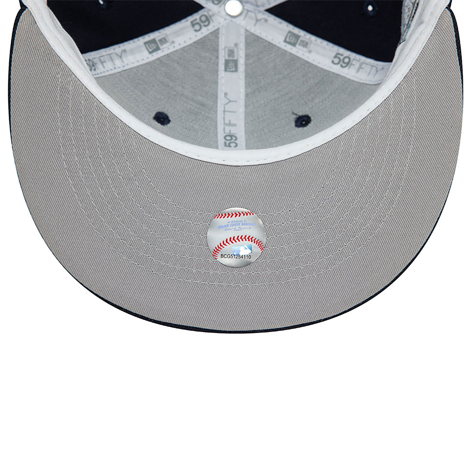 New York Yankees Snowflake Border Navy 59FIFTY Fitted Cap