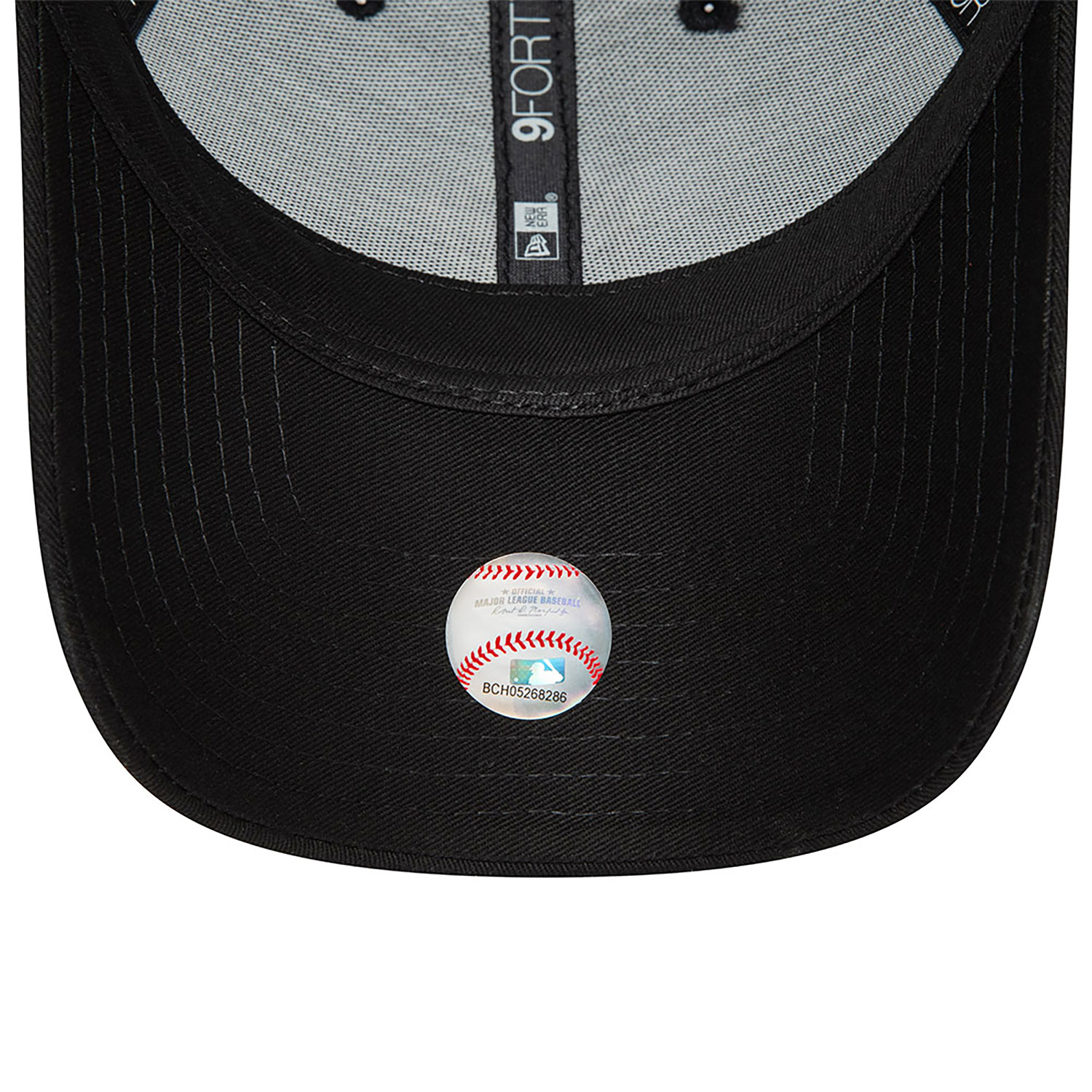 New York Yankees MLB Icy Rhinestone Black 9FORTY Adjustable Cap