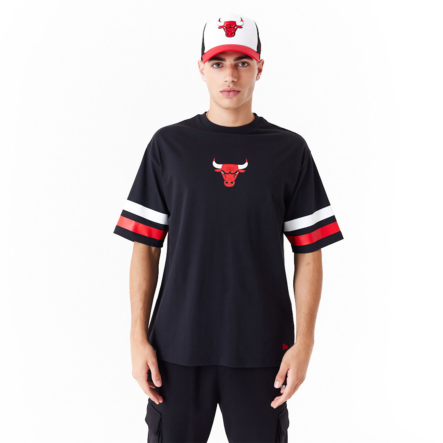 Chicago Bulls NBA Arch Graphic Black Oversized T-Shirt