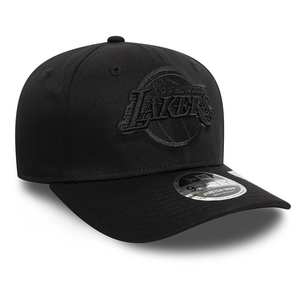 LA Lakers Black On Black 9FIFTY Stretch Snap Cap