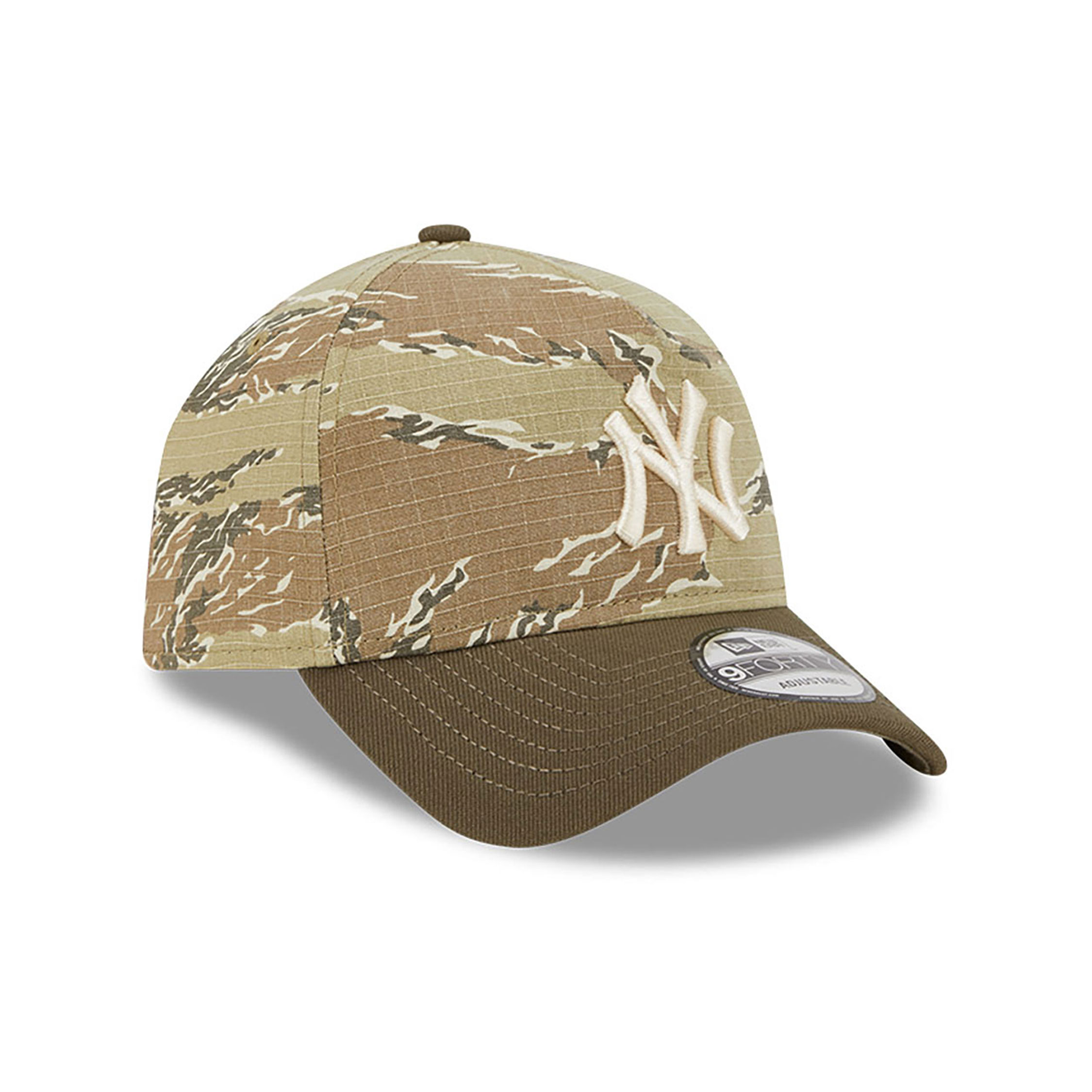 New York Yankees Two-Tone Tiger Camo Green 9FORTY A-Frame Adjustable Cap