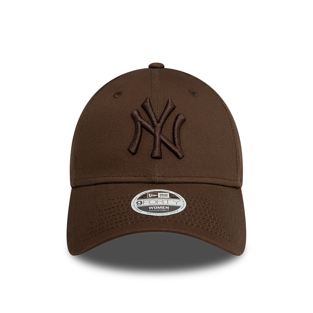 New York Yankees Womens League Essential Dark Brown 9FORTY Adjustable Cap