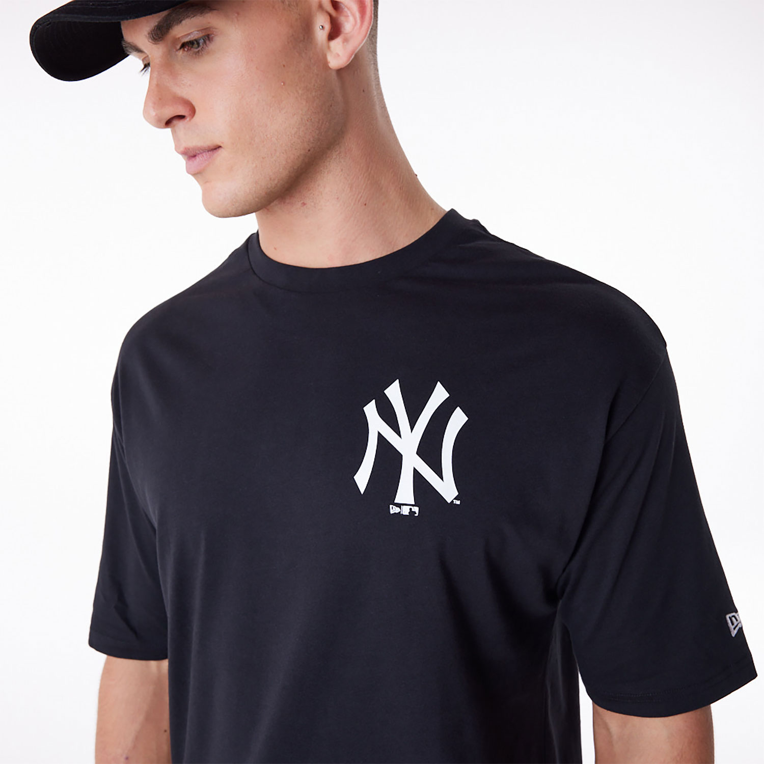 New York Yankees MLB Essential Black Oversized T-Shirt