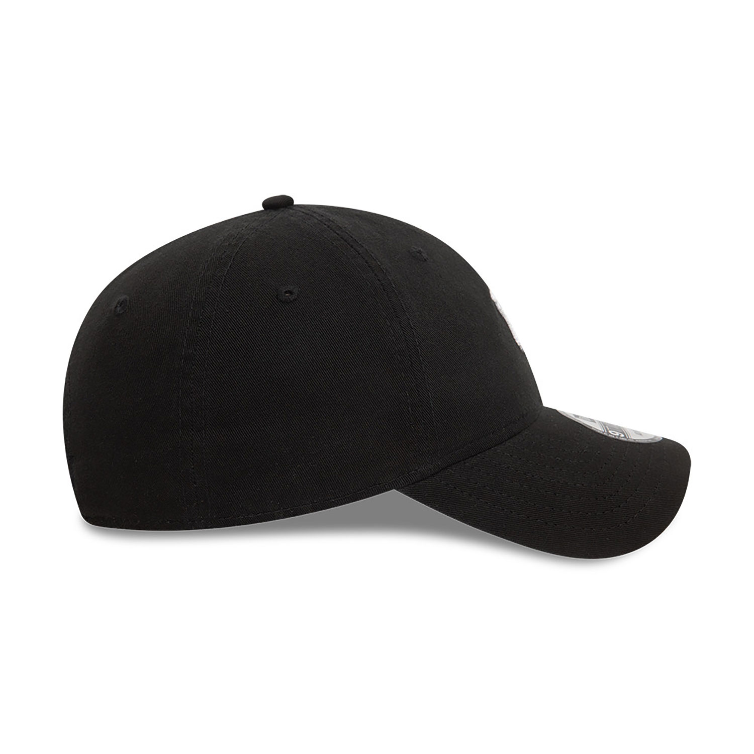 New York Yankees Mini Logo Black 9TWENTY Adjustable Cap